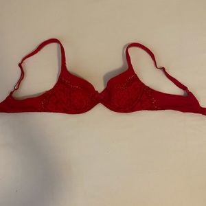 VICTORIA’S SECRET BRA